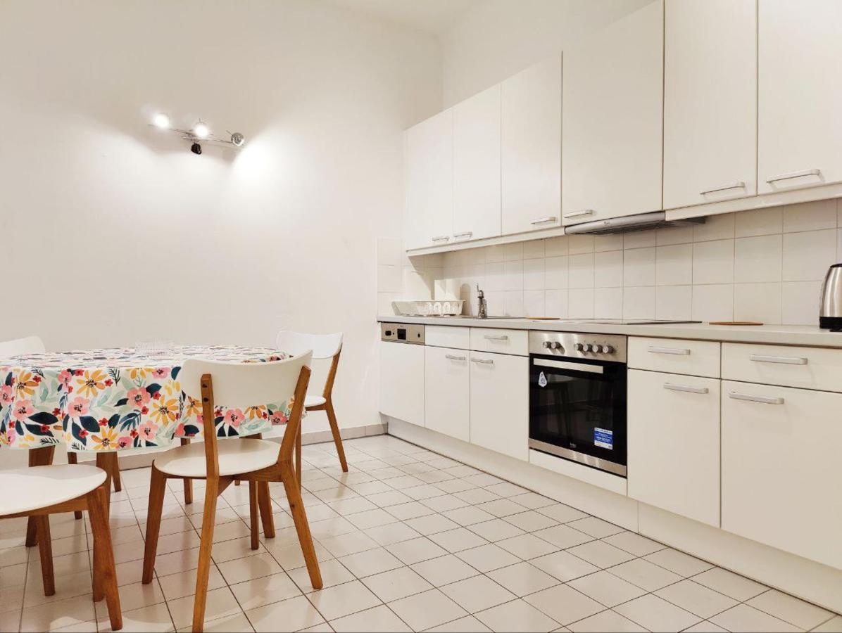 Central Mariahilfer Apartment 4 Min To The City Shopping Center And Schoenbrunn Palace 비엔나 외부 사진