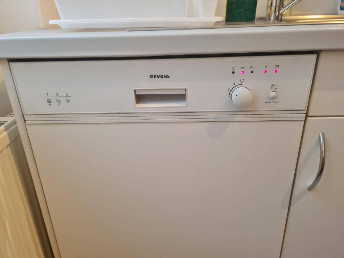Central Mariahilfer Apartment 4 Min To The City Shopping Center And Schoenbrunn Palace 비엔나 외부 사진