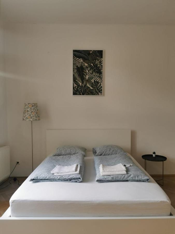 Central Mariahilfer Apartment 4 Min To The City Shopping Center And Schoenbrunn Palace 비엔나 외부 사진
