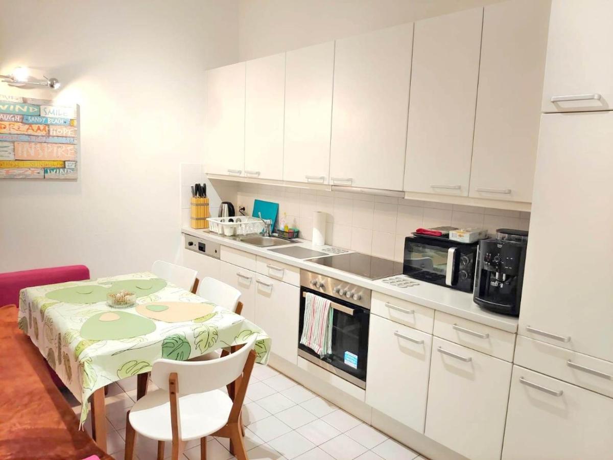 Central Mariahilfer Apartment 4 Min To The City Shopping Center And Schoenbrunn Palace 비엔나 외부 사진